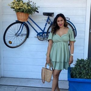 Pouf sleeve mini dress